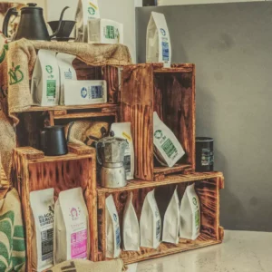 Startbild mit einer Auswahl an MEE KAFFEE Kaffee zum Einkauf im Onlineshop