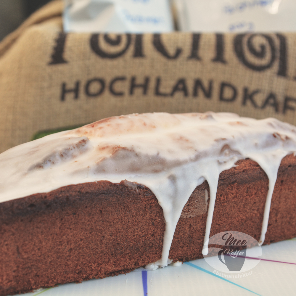 Sommerlicher Zitronen-Kaffee Kuchen - wunderbar frische Kombination aus Kaffee und Zitrone für den Sommer