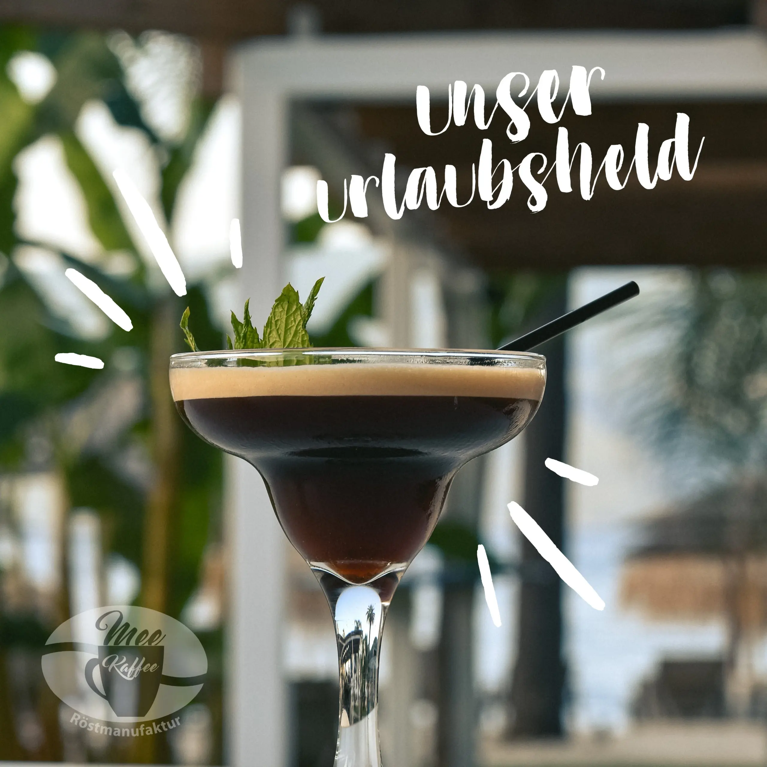 Espresso-Martini ist unser Urlaubsheld. Abbildung eines Martini mit leckerem Kaffeegeschmack.